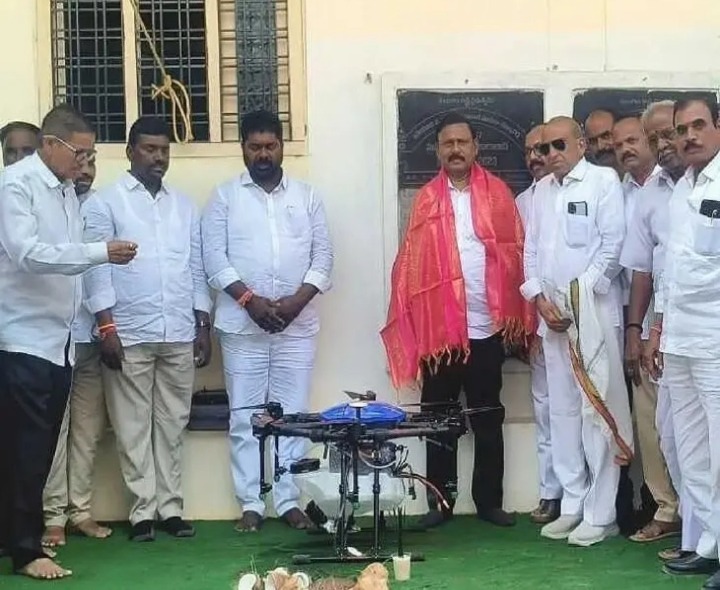 అగ్రి డ్రోన్‌ను సద్వినియోగం చేసుకోవాలి: ఎమ్మెల్యే