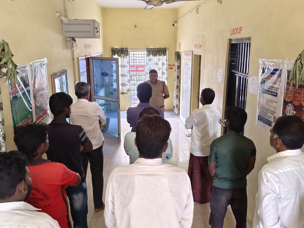 పెనుగంచిప్రోలులో రౌడీ షీటర్లుకు కౌన్సిలింగ్