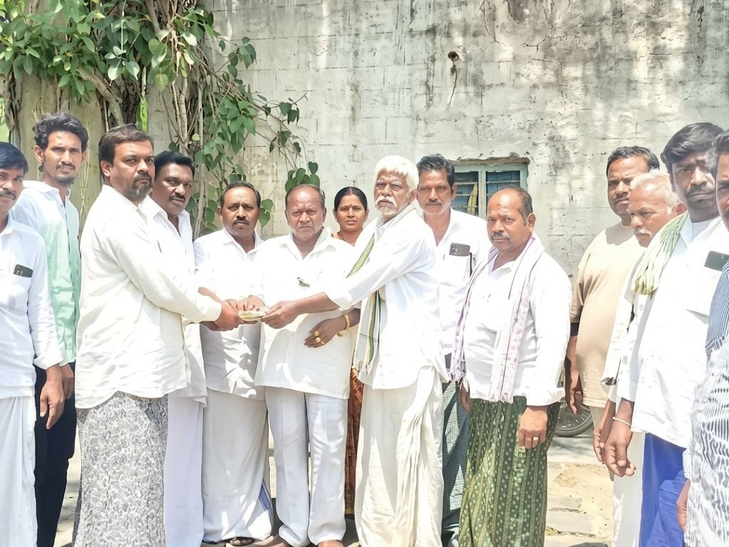 గోపాలకృష్ణ ఆలయానికి విరాళం