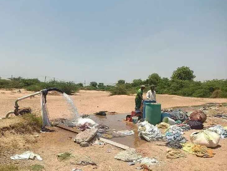 దోబీలకు పెన్నానదిలోని ఫిల్టర్ లే దిక్కు..!