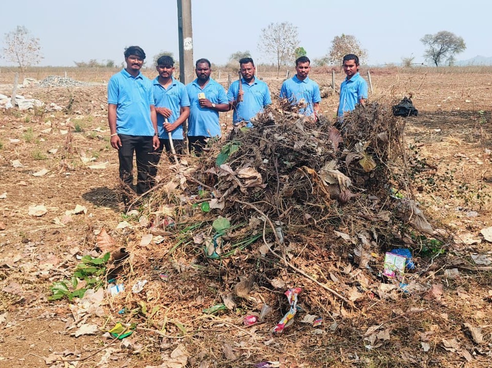 ‘నా ఊరు–నా బాధ్యత’ కార్యక్రమంతో ఆదర్శంగా కన్నెపల్లి యువత