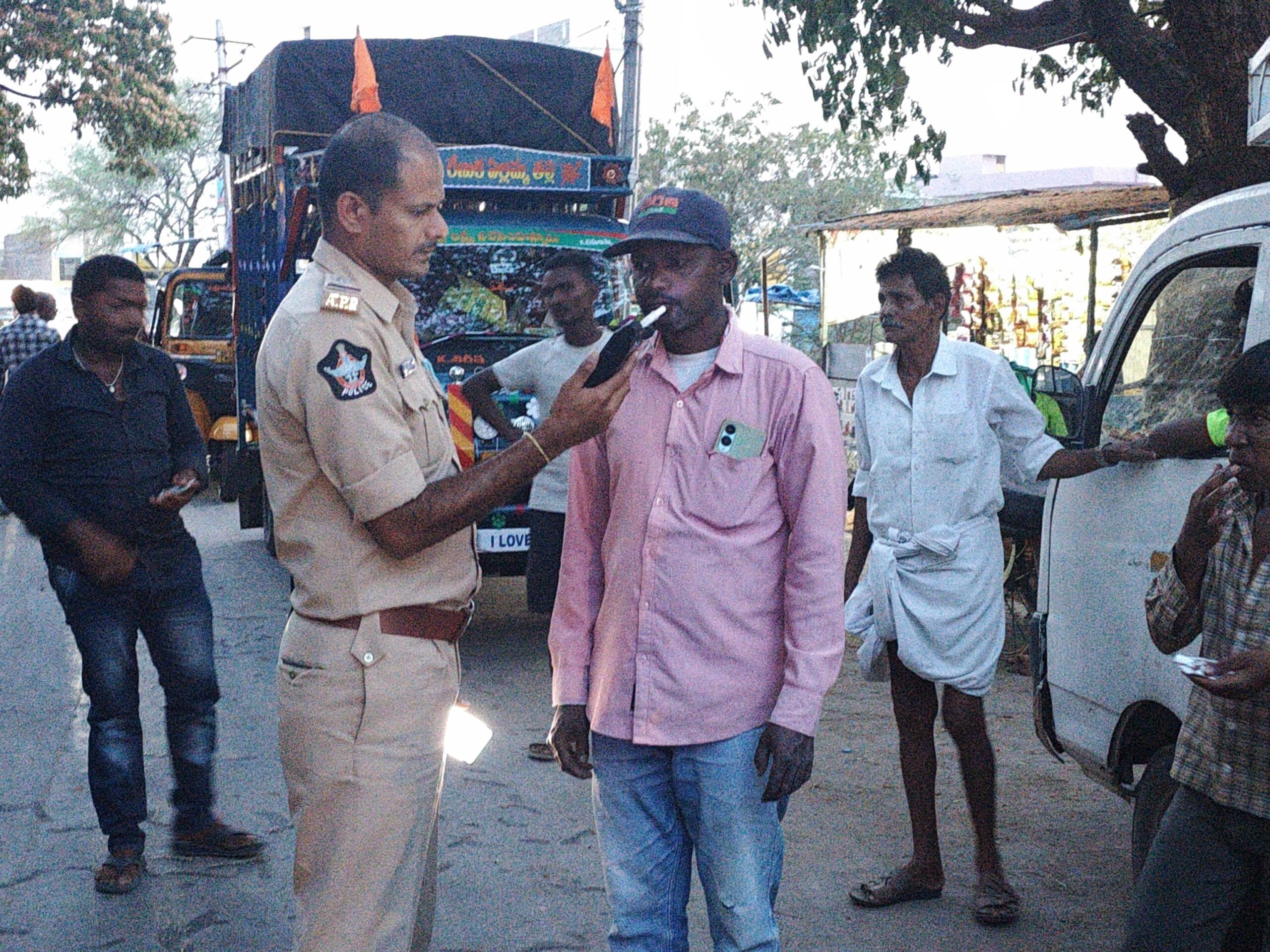 గాలివీడులో డ్రంక్ అండ్ డ్రైవ్ తనిఖీలు
