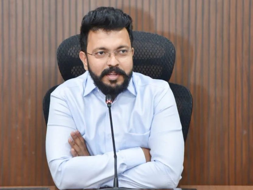 ‘కార్మికులు నమోదు తప్పనిసరి’