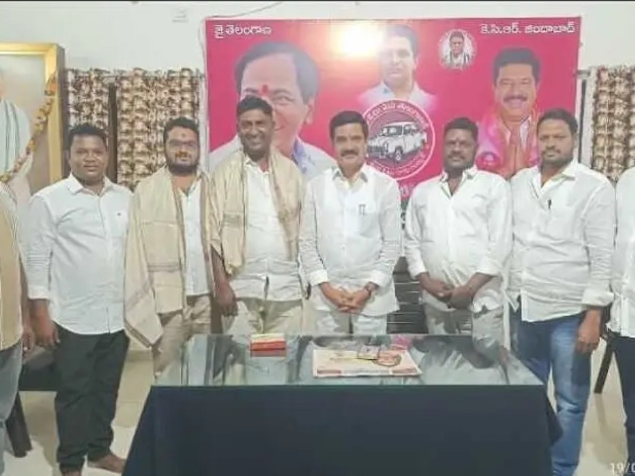 గ్రామాభివృద్ధికి కమిటీలు కీలకం: ఎమ్మెల్యే