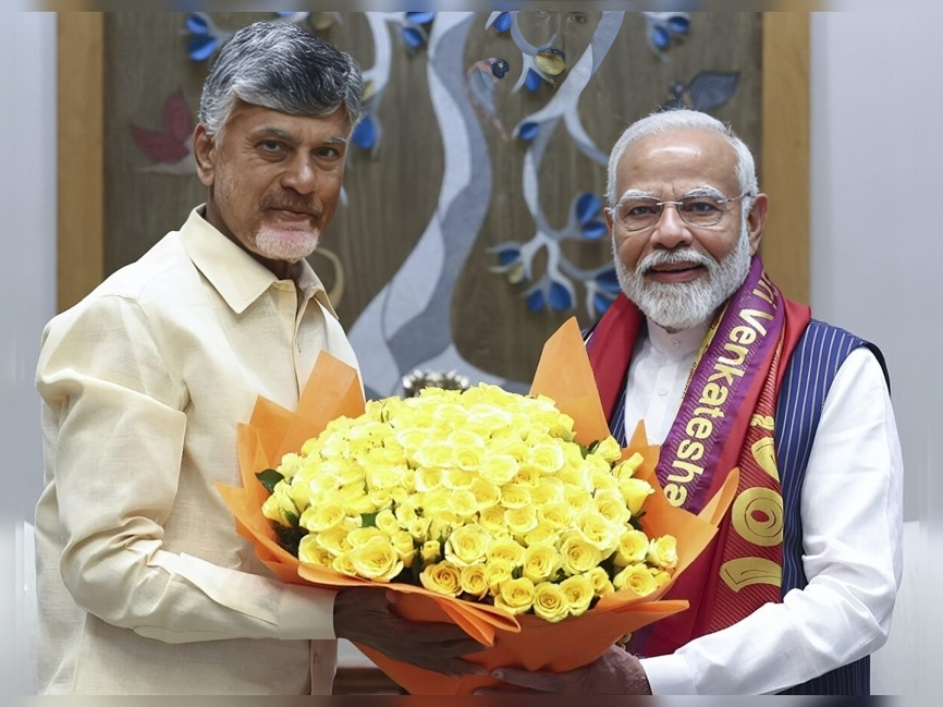 సీఎం చంద్రబాబుకు ప్రధాని మోదీ బర్త్‌డే విషెస్