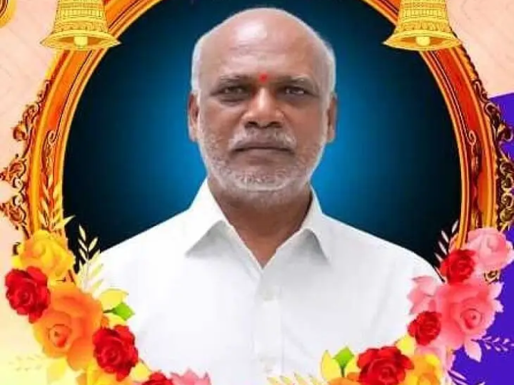 గుండెపోటుతో రేషన్ డీలర్ మృతి