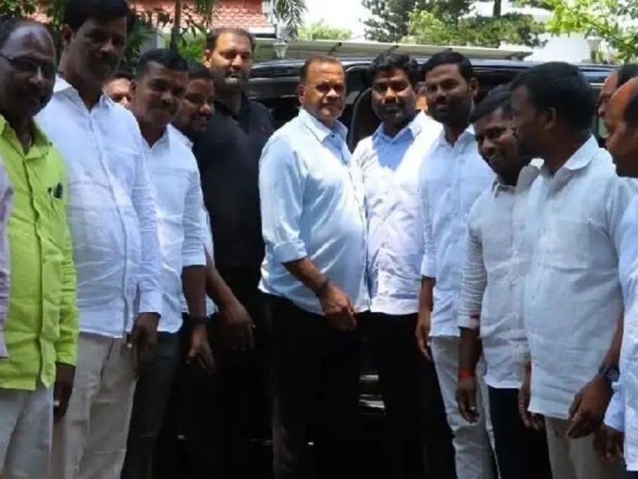 డబుల్ రోడ్డు కోసం మంత్రికి వినతి