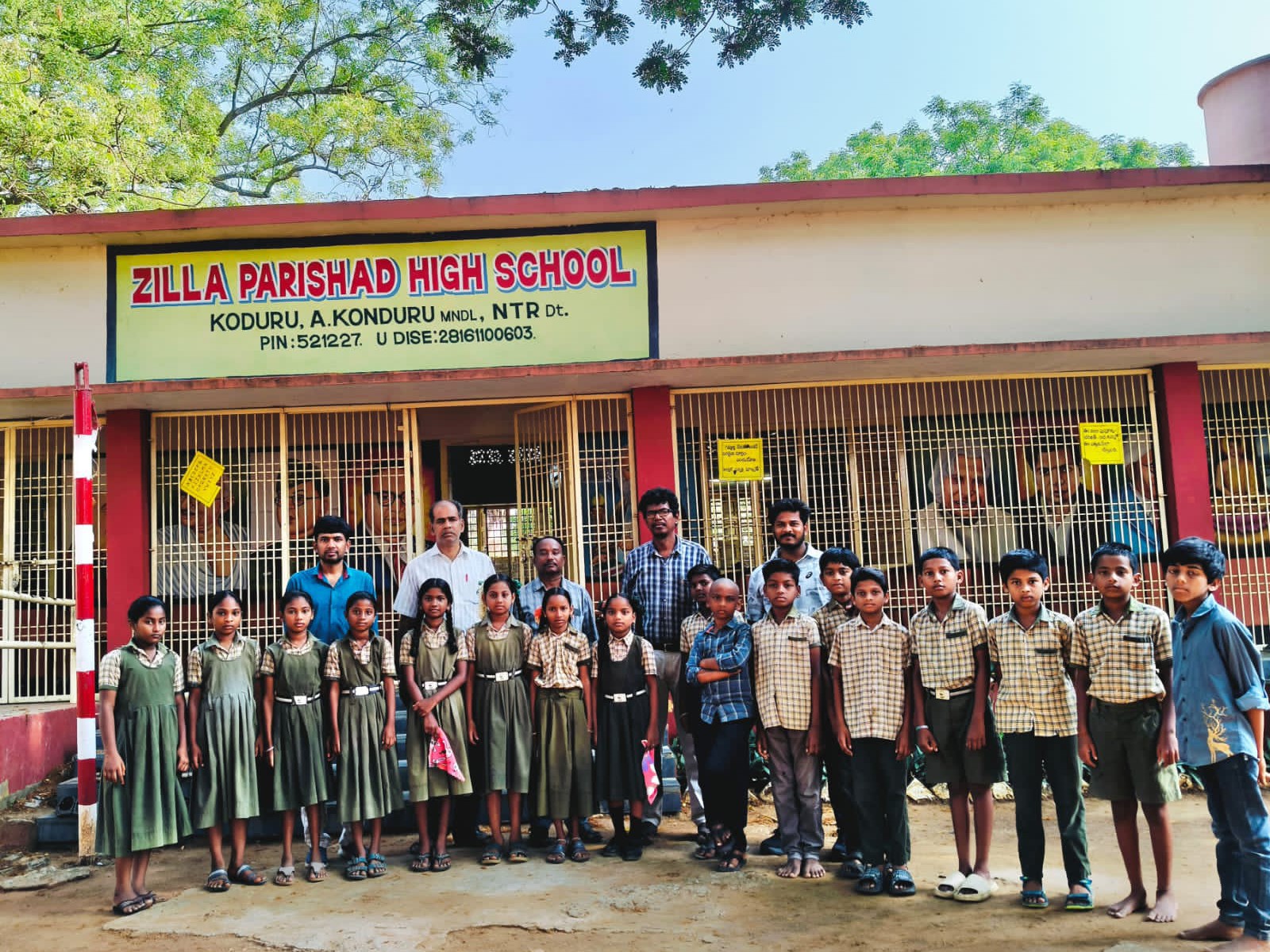 కోడూరులో “బడి పిలుస్తోంది” కార్యక్రమం