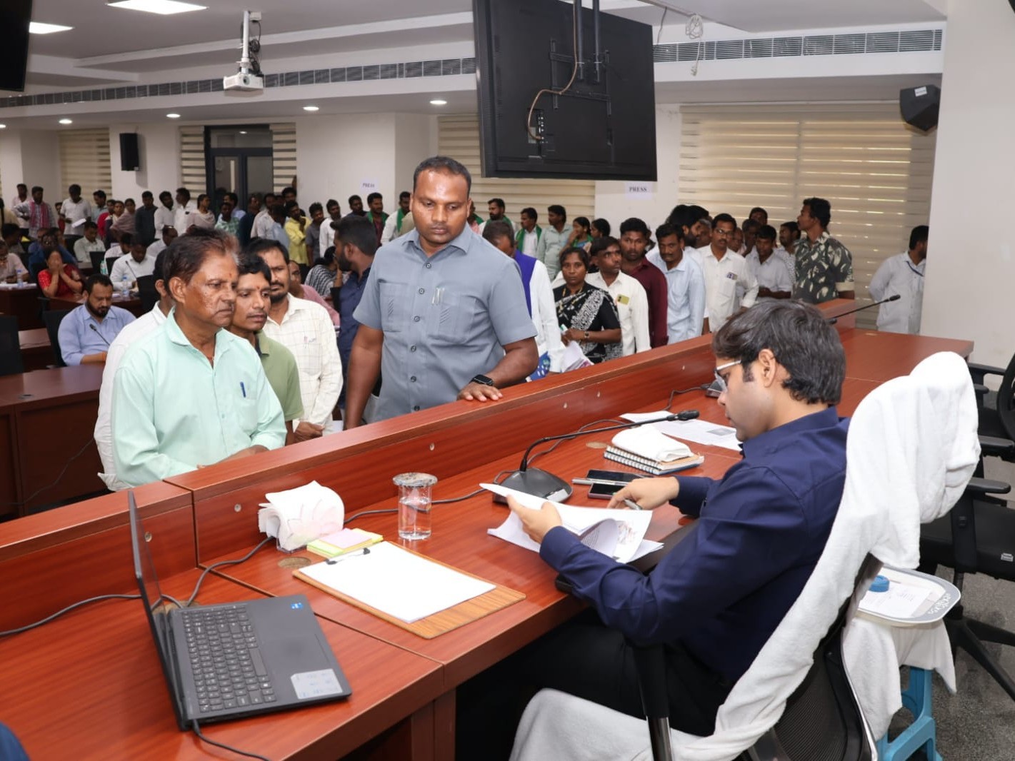 ప్రజావాణిలో ప్రజా వినతులకు ప్రాధాన్యం