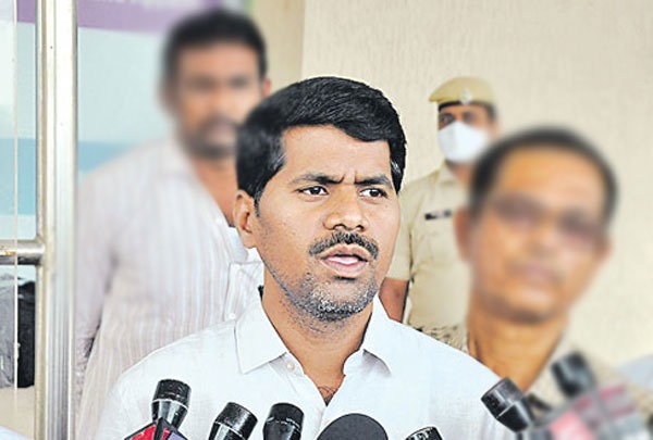 న్యాయ పోరాటం చేస్తా: వెంకట్రామిరెడ్డి