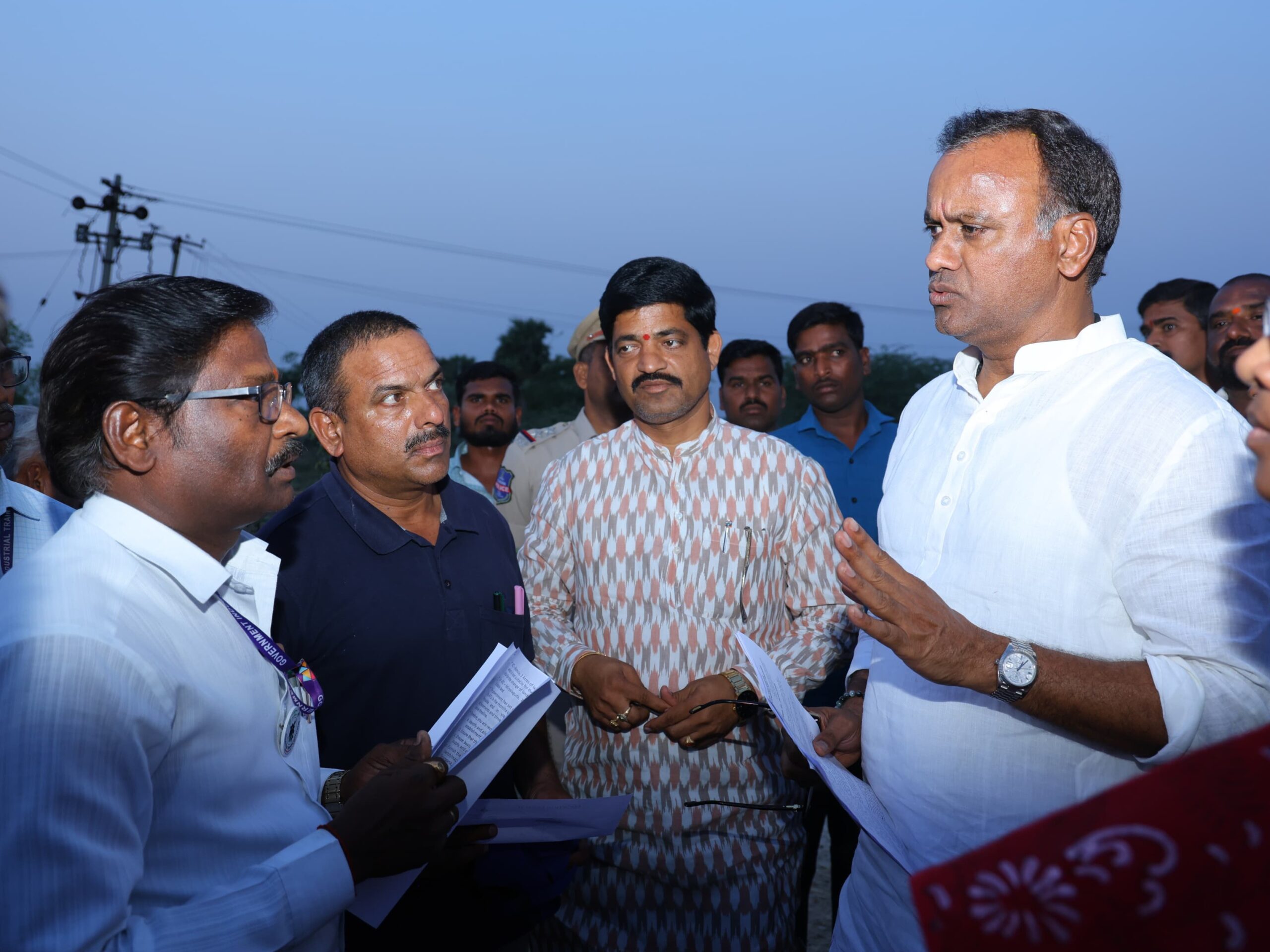 కళాశాలల నిర్మాణ స్థలాల పరిశీలన