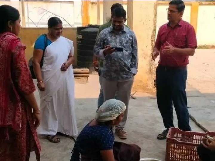 సిబ్బంది సమయపాలన పాటించాలి: DMHO