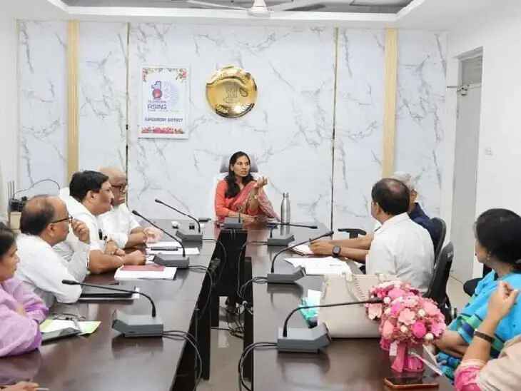 ‘వైద్యులు చిత్తశుద్ధితో సేవలు అందించాలి’