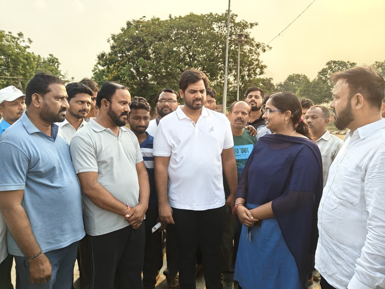 ప్రగతి స్టేడియంలో MP వంశీకృష్ణ మార్నింగ్ వాక్