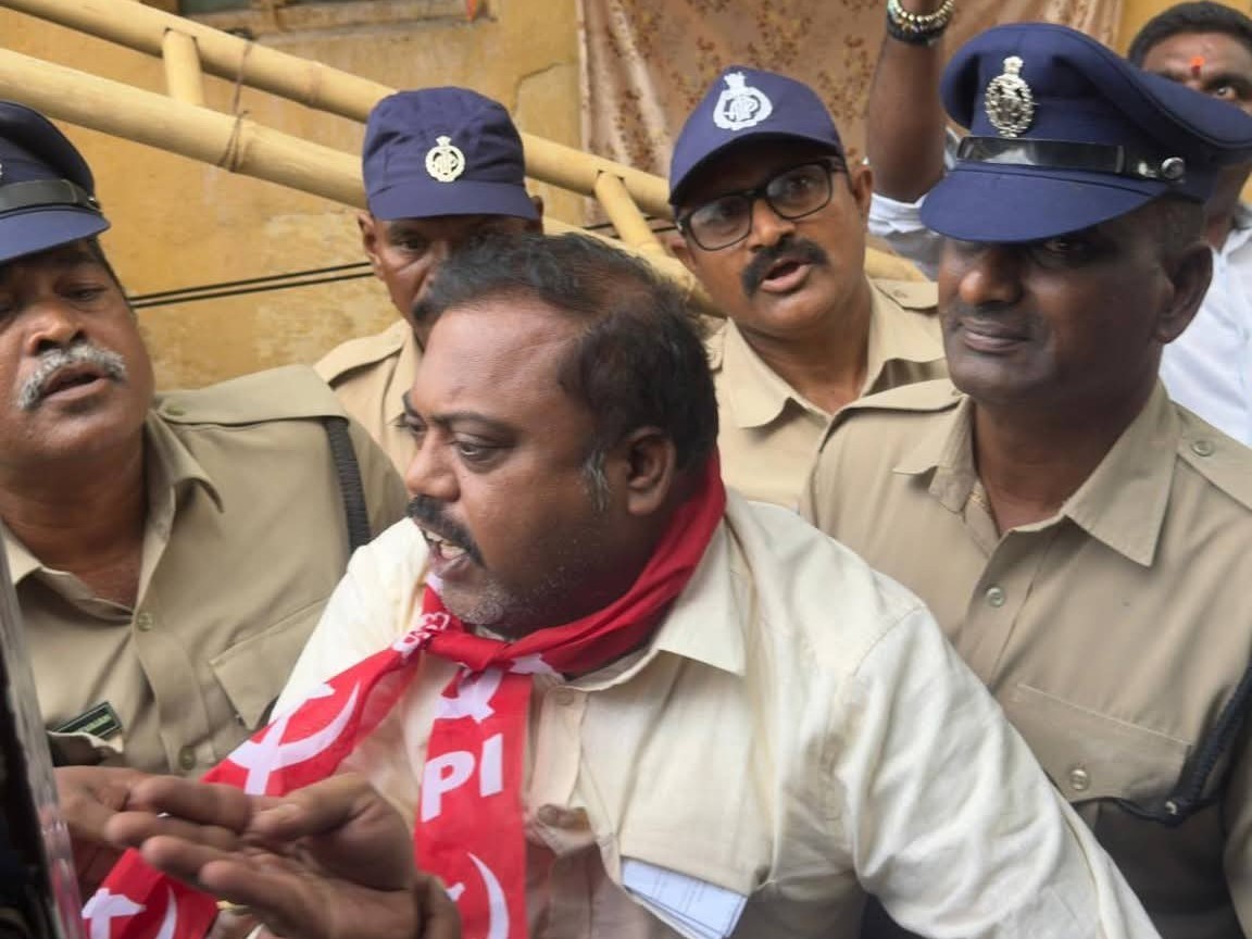 నగరంలో అక్రమ కట్టడాలు కూల్చివేత