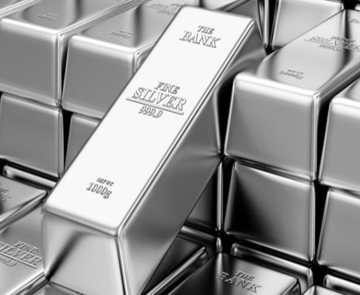 BREAKING: స్వల్పంగా తగ్గిన ధర