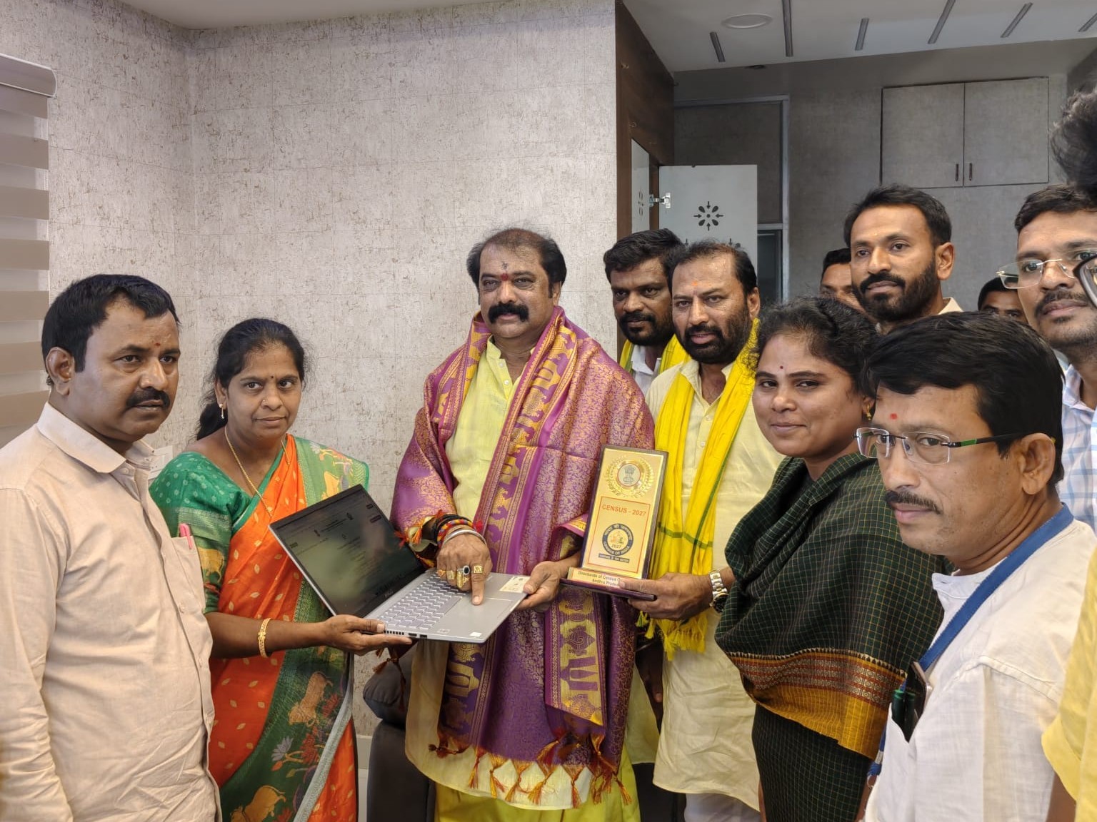 గణన నమోదుపై  అపోహలొద్దు: ఎమ్మెల్యే జయరాం