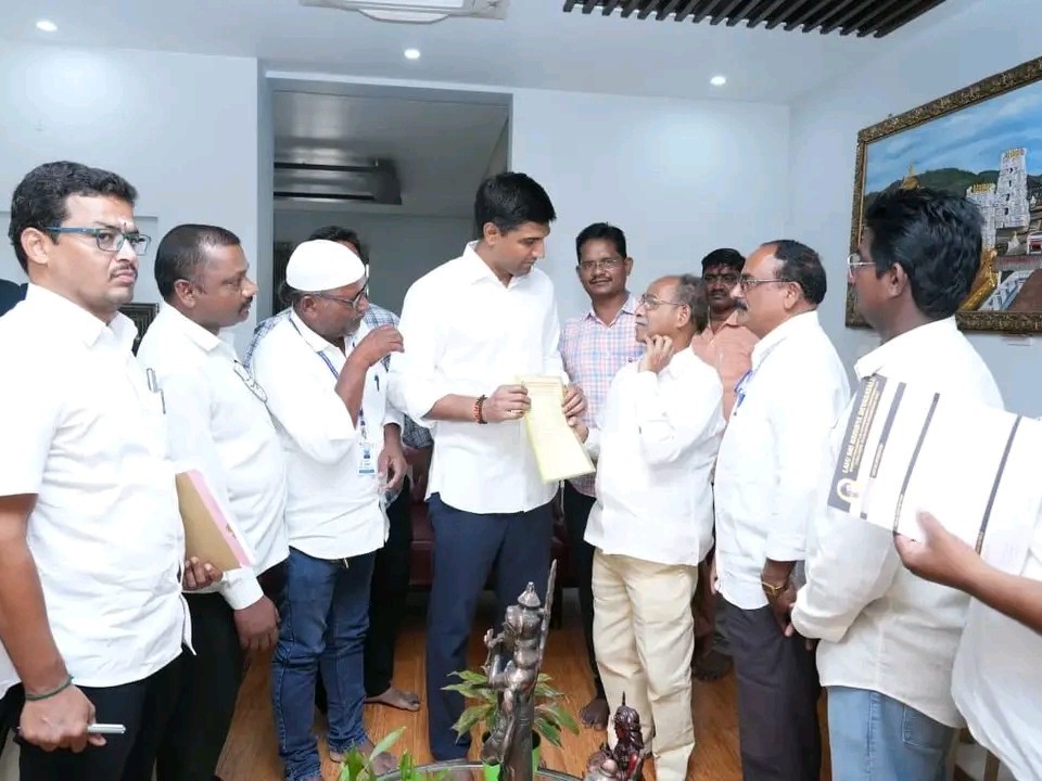 ఆర్ఎంపీల సమస్యలపై ఎంపీతో భేటీ