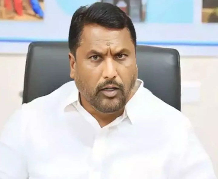 KCR అబద్దాలు చెప్పారు: మంత్రి అడ్లూరి