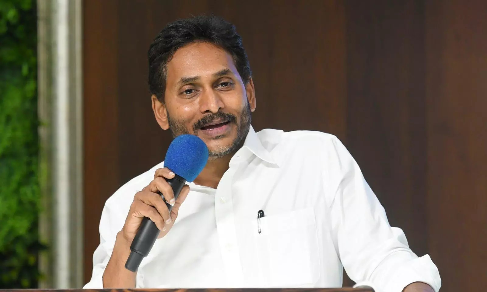 ప్రభుత్వంపై మాజీ సీఎం జగన్ ఫైర్