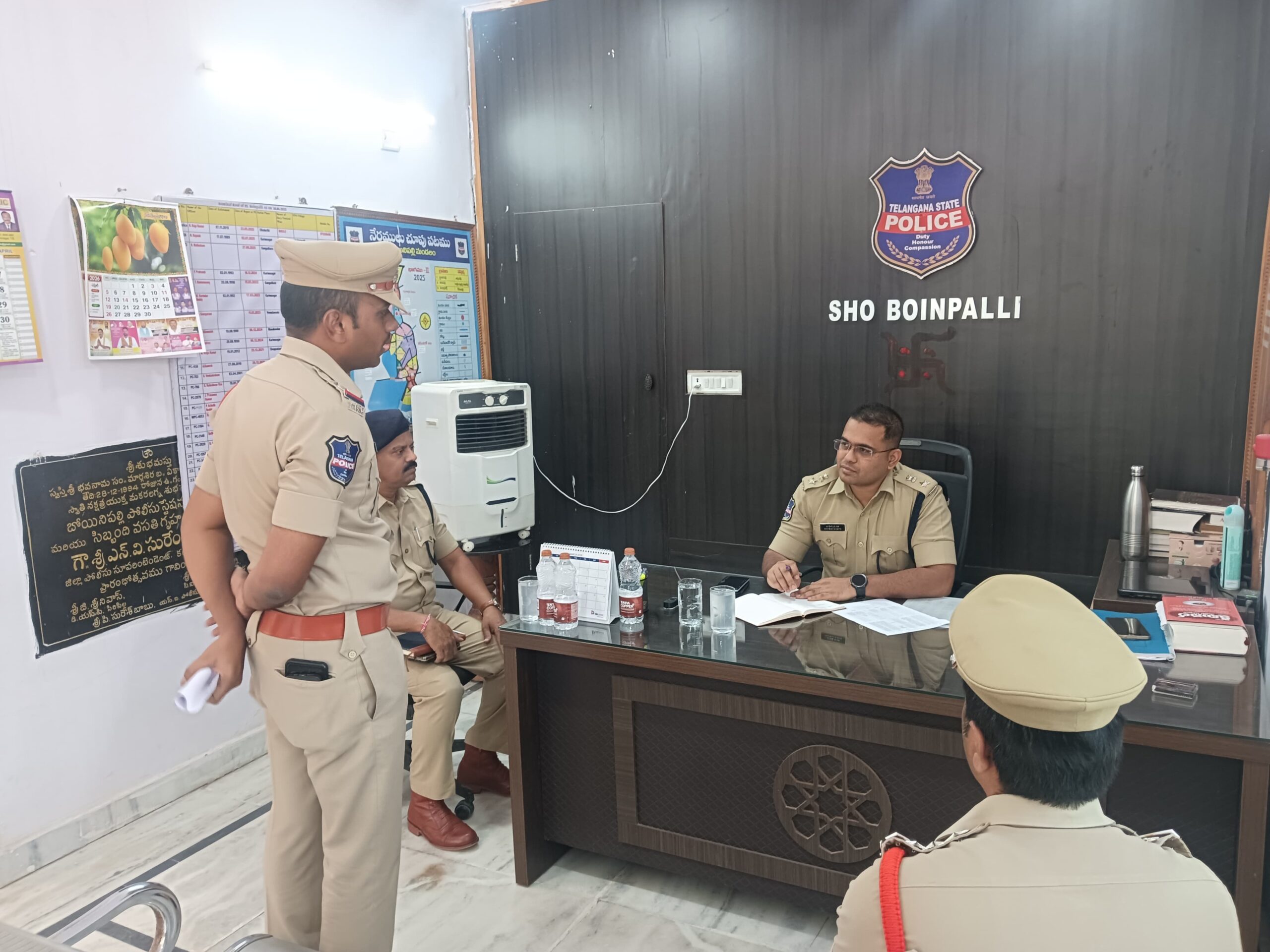 ‘ప్రజా సమస్యల పైన వెంటనే స్పందించాలి’