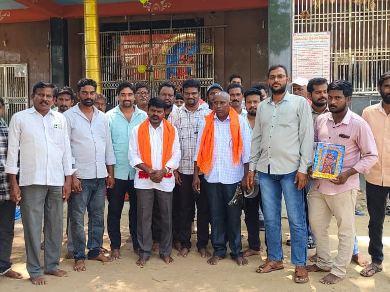 డిప్యూటీ సీఎం కోలుకోవాలని ప్రత్యేక పూజలు