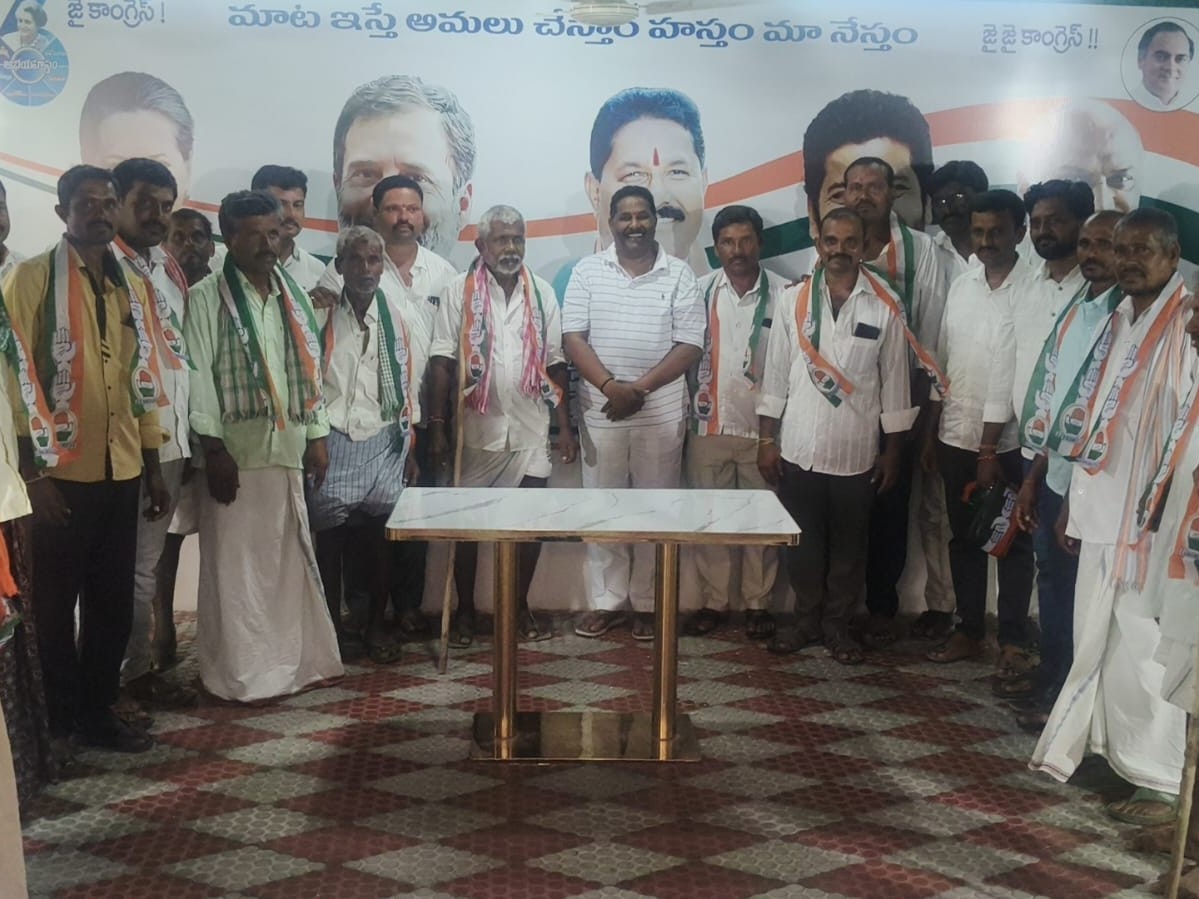 నల్లబెల్లిలో BRSకు బిగ్ షాక్