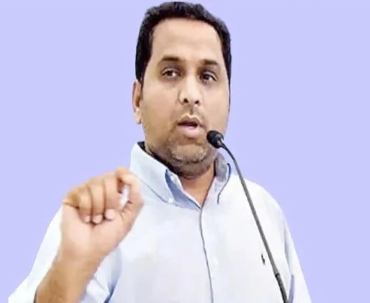 మద్యం కేసులో రాజ్ కెసిరెడ్డికి నోటీసులు