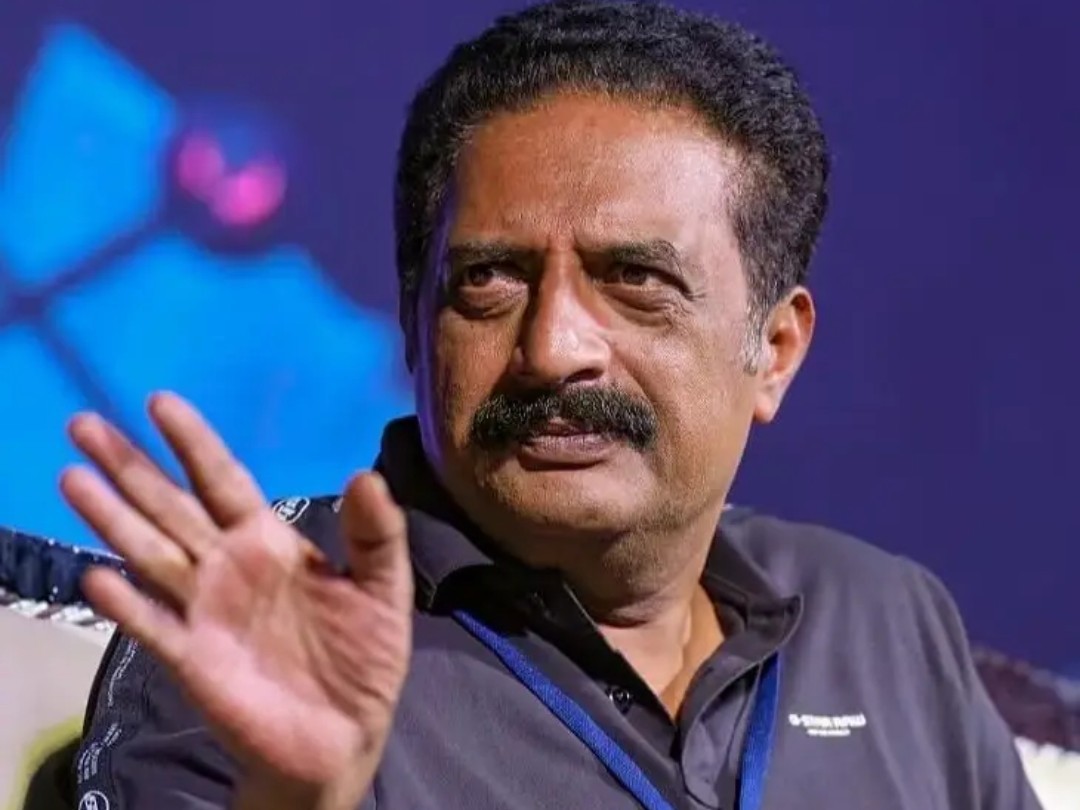 తిరుపతి కోర్టుకు ప్రకాశ్ రాజ్ రావాల్సిందేనా..?