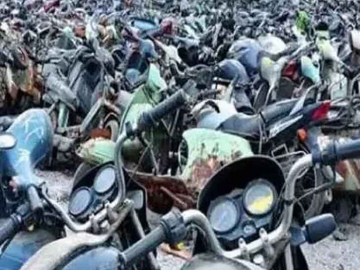 ఈ 23న ఎక్సైజ్ వాహనాల వేలం