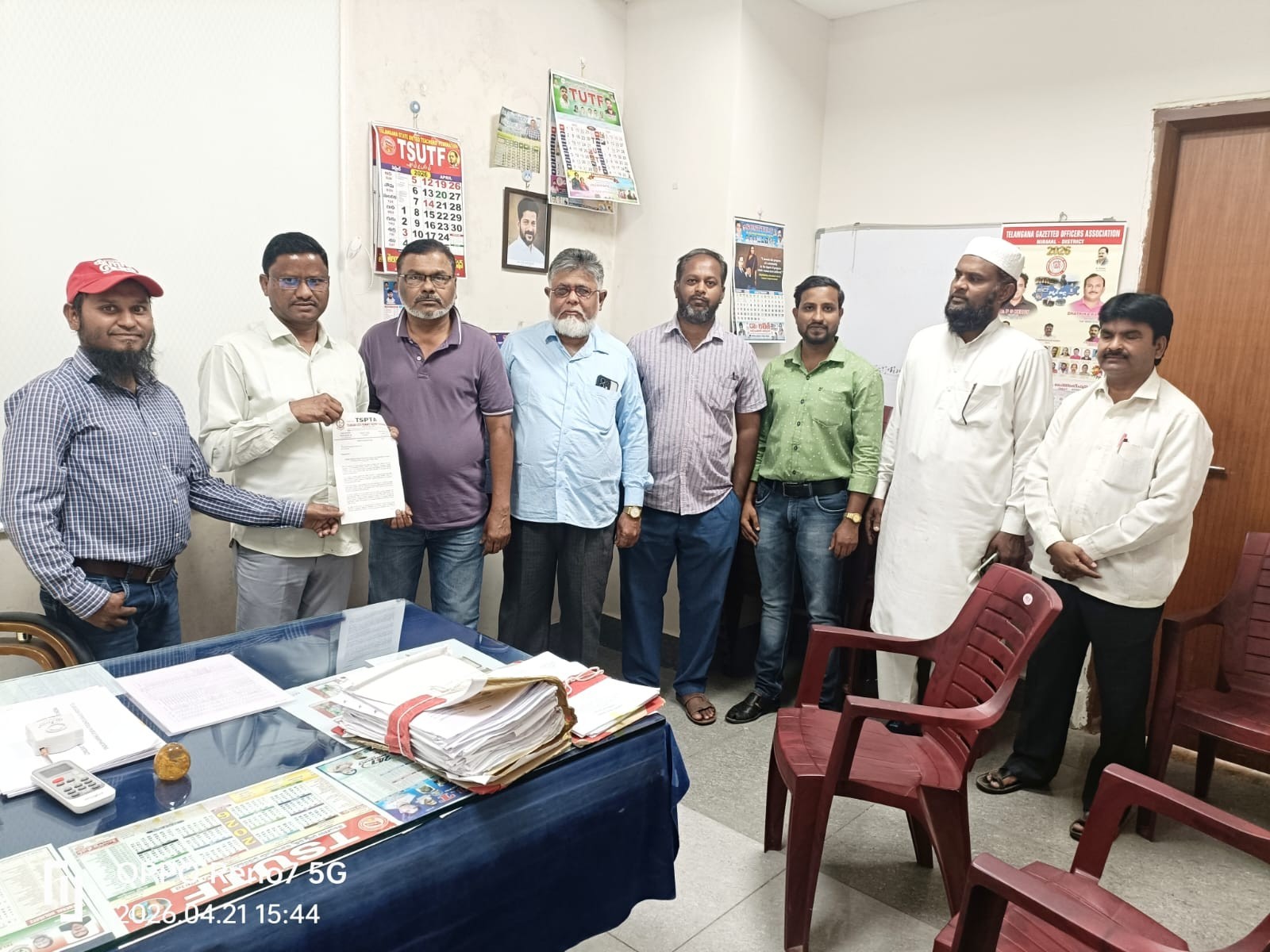 ఉర్దూ ప్రాథమిక పాఠశాల మూసివేతపై ఆగ్రహం