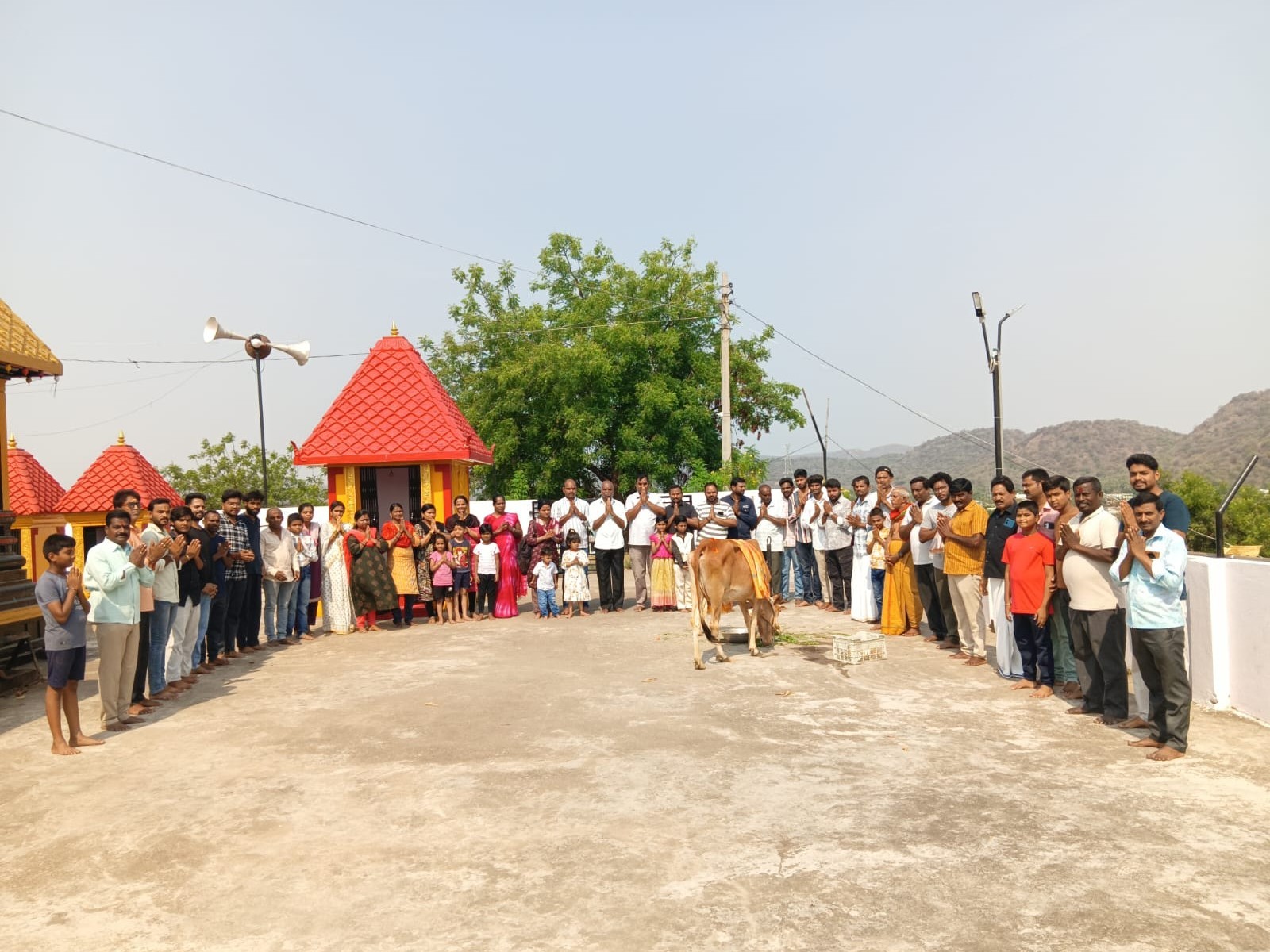 అయ్యప్ప స్వామి ఆలయంలో గోపూజ కార్యక్రమం