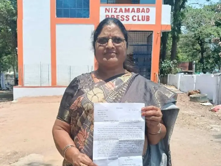 ‘ఇందిరమ్మ ఇళ్ల నిర్మాణానికి ఇసుక కష్టాలు’