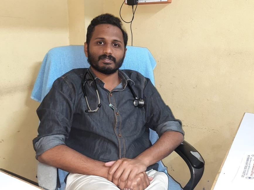 వైద్య శిబిరాలు సద్వినియోగం చేసుకోండి: వైద్యాధికారి