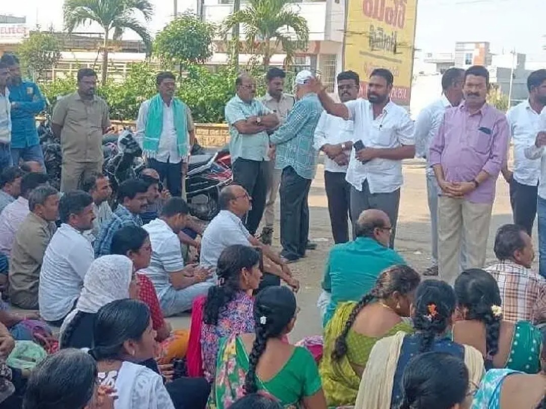 ‘ఆర్టీసీ కార్మికుల సమస్యలు పరిష్కరించాలి’