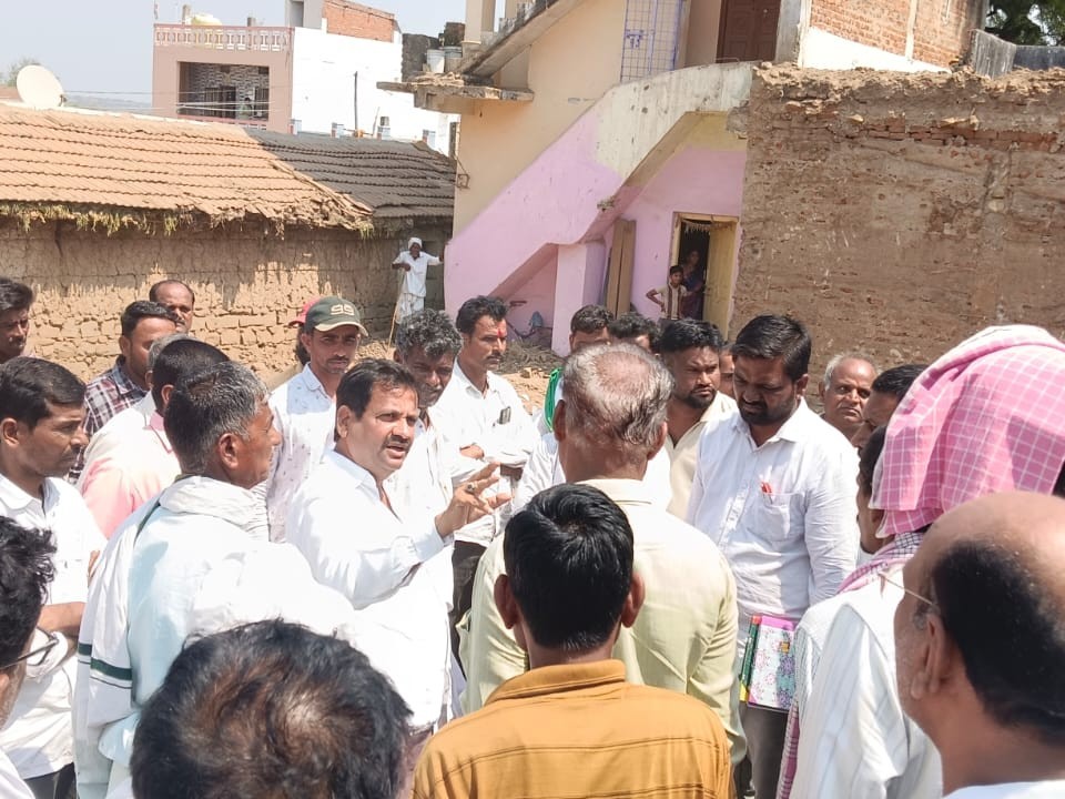 ఉద్రిక్తతకు దారి తీసిన బావి మూసివేత