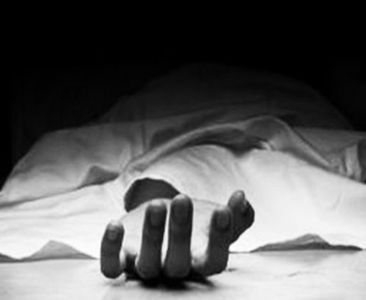 విషాదం.. వృద్ధ దంపతులు ఆత్మహత్య