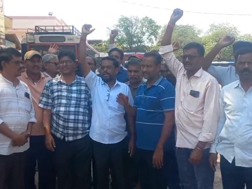 ఆర్టీసీ డిమాండ్లు నెరవేరే వరకు సమ్మె ఆగదు: జేఏసీ