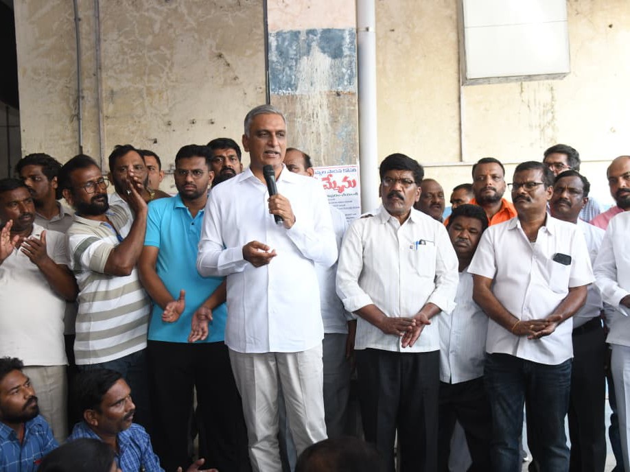 కాంగ్రెస్ ప్రభుత్వానికి చిత్తశుద్ధి లేదు: హరీష్ రావు