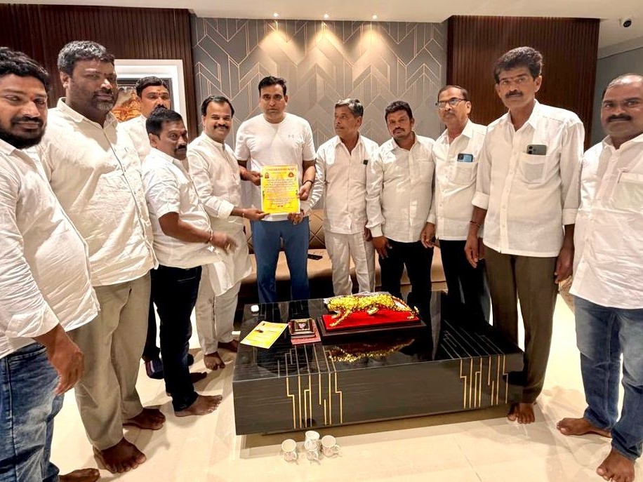 ఎంపీని కలిసిన తరిగొప్పుల నేతలు