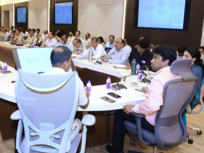 ‘ఏయూ శతాబ్ది వేడుకలnu విజయవంతం చేయాలి’