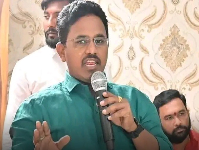 ‘ఫీజు రీయింబర్స్‌మెంట్ వెంటనే విడుదల చేయాలి’