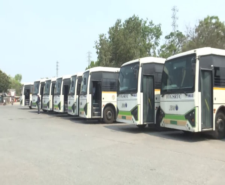 రేపు RTC కార్మికులు మహాధర్నా