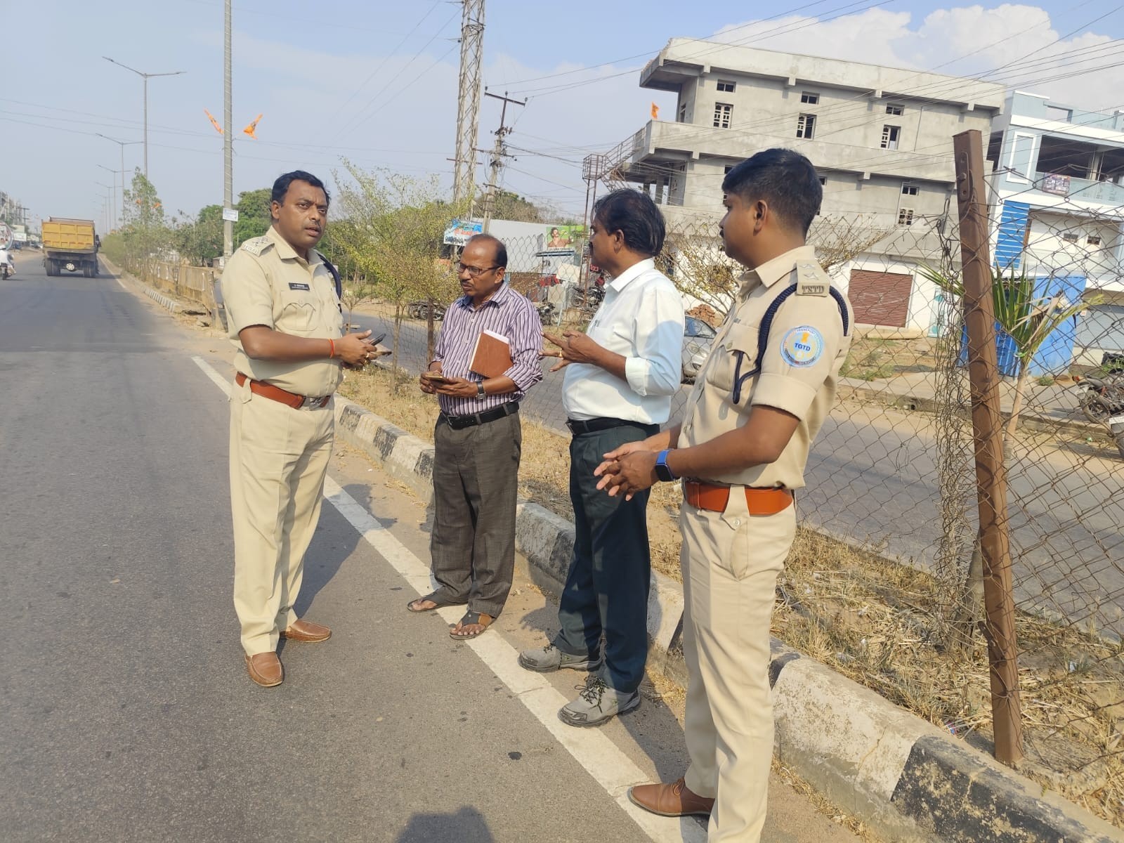 కోర్టు ప్రాంతంలో యూ-టర్న్ ఏర్పాటు నిర్ణయం