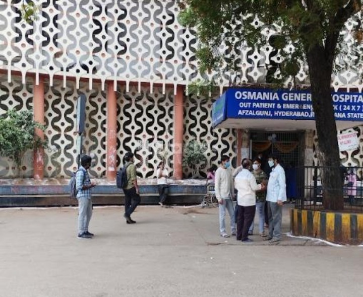 షుగర్ పేషంట్ల కోసం స్పెషల్ చెప్పులు ఫ్రీ