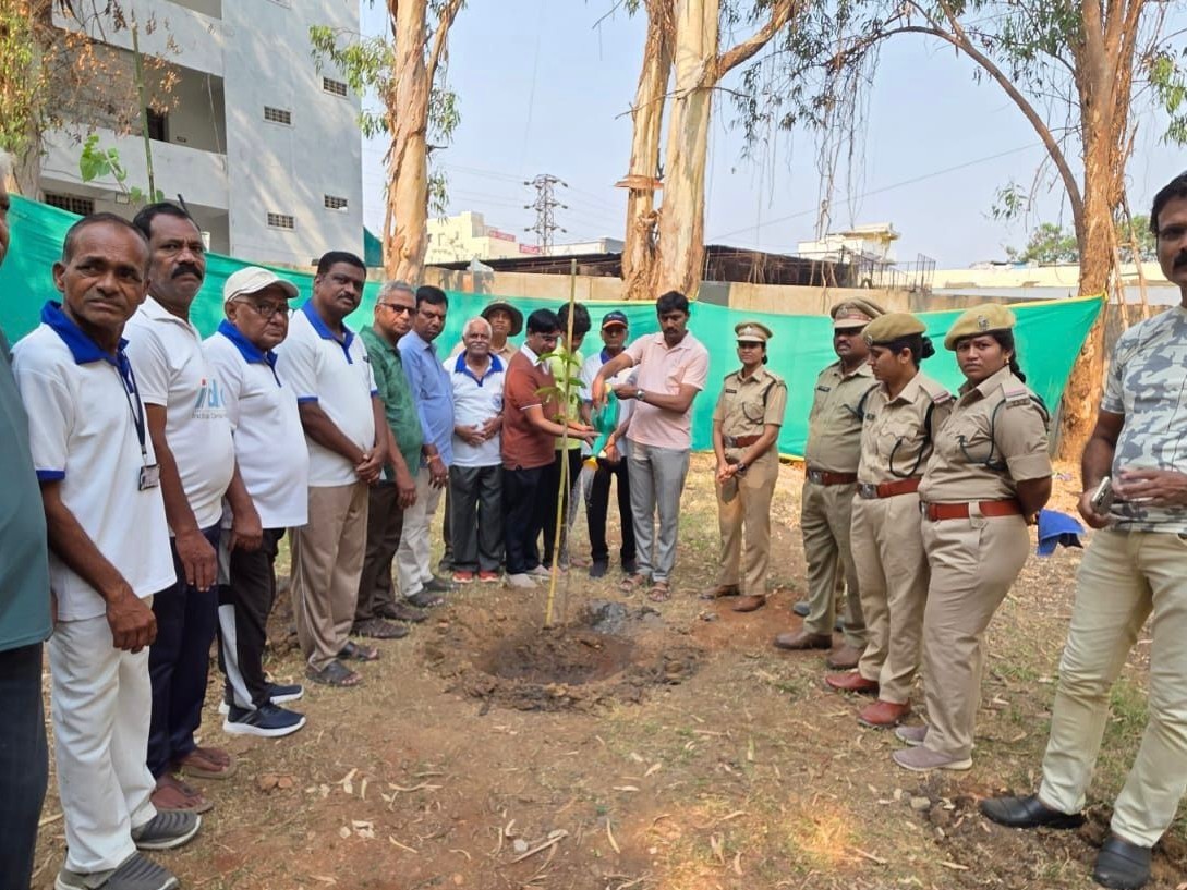 జూ పార్క్ లో ‘వరల్డ్ ఎర్త్ డే’ కార్యక్రమం