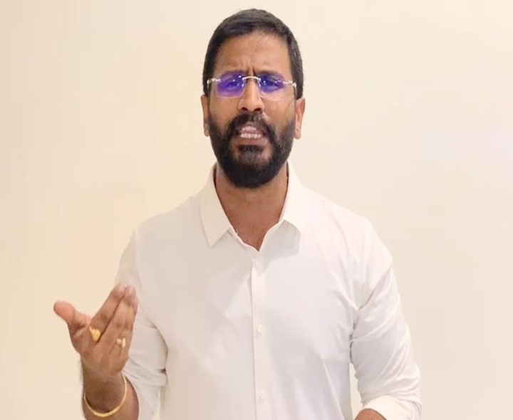 హైకోర్టు ఎవరికీ క్లీన్ చీట్ ఇవ్వలేదు: బల్మూరి వెంకట్