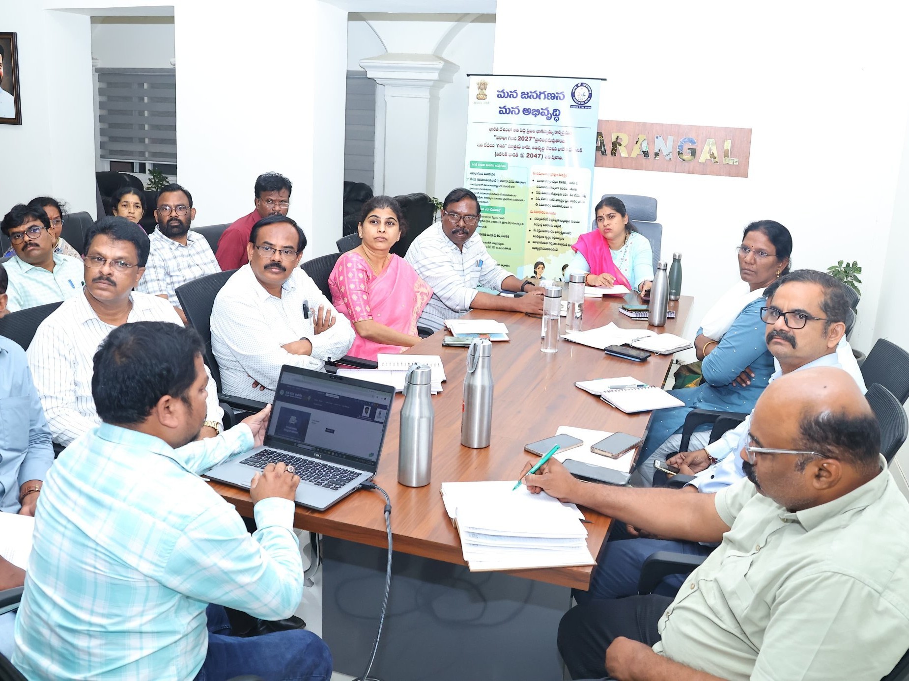 ఆన్‌లైన్ ఇసుక రవాణా బుకింగ్ వేగవంతం చేయాలి: కలెక్టర్