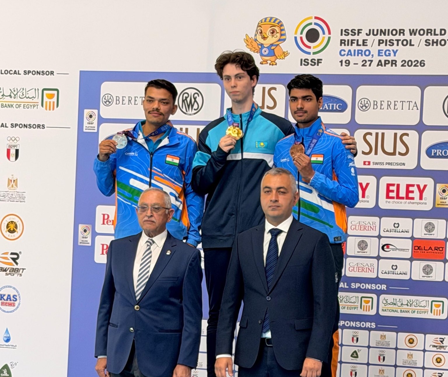 భారత్‌కు 3 రజతాలు, కాంస్యం 