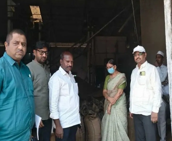 రైస్ మిల్లులను తనిఖీ చేసిన అదనపు కలెక్టర్